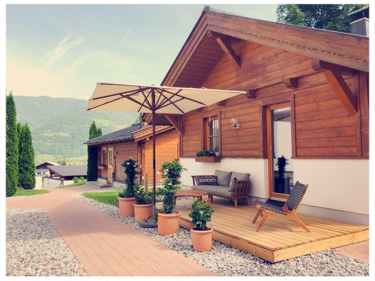 Dorfchalets & Apartments - Authentic Experience In Centre Of Kaprun Including Tauernspa And Summercard Eksteriør billede