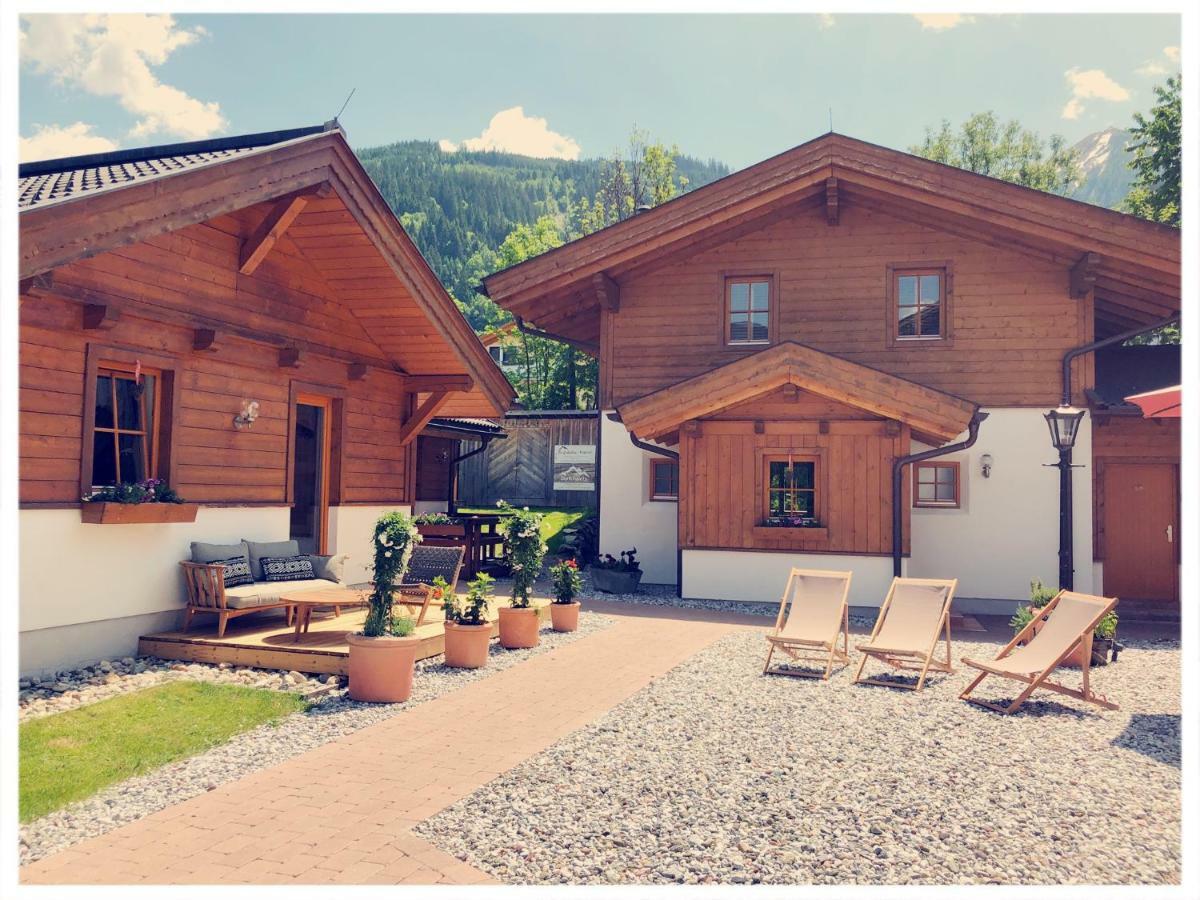 Dorfchalets & Apartments - Authentic Experience In Centre Of Kaprun Including Tauernspa And Summercard Eksteriør billede